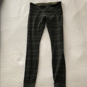 Lululemon green striped Wunder Unders